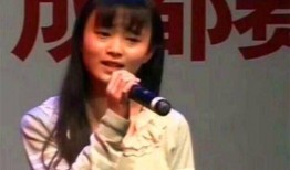 娱乐吃瓜小丫头是谁啊小说