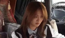 娱乐圈吃瓜许晴,娱乐圈的瓜田，她如何成为焦点？