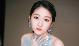 娱乐圈吃瓜酱七七